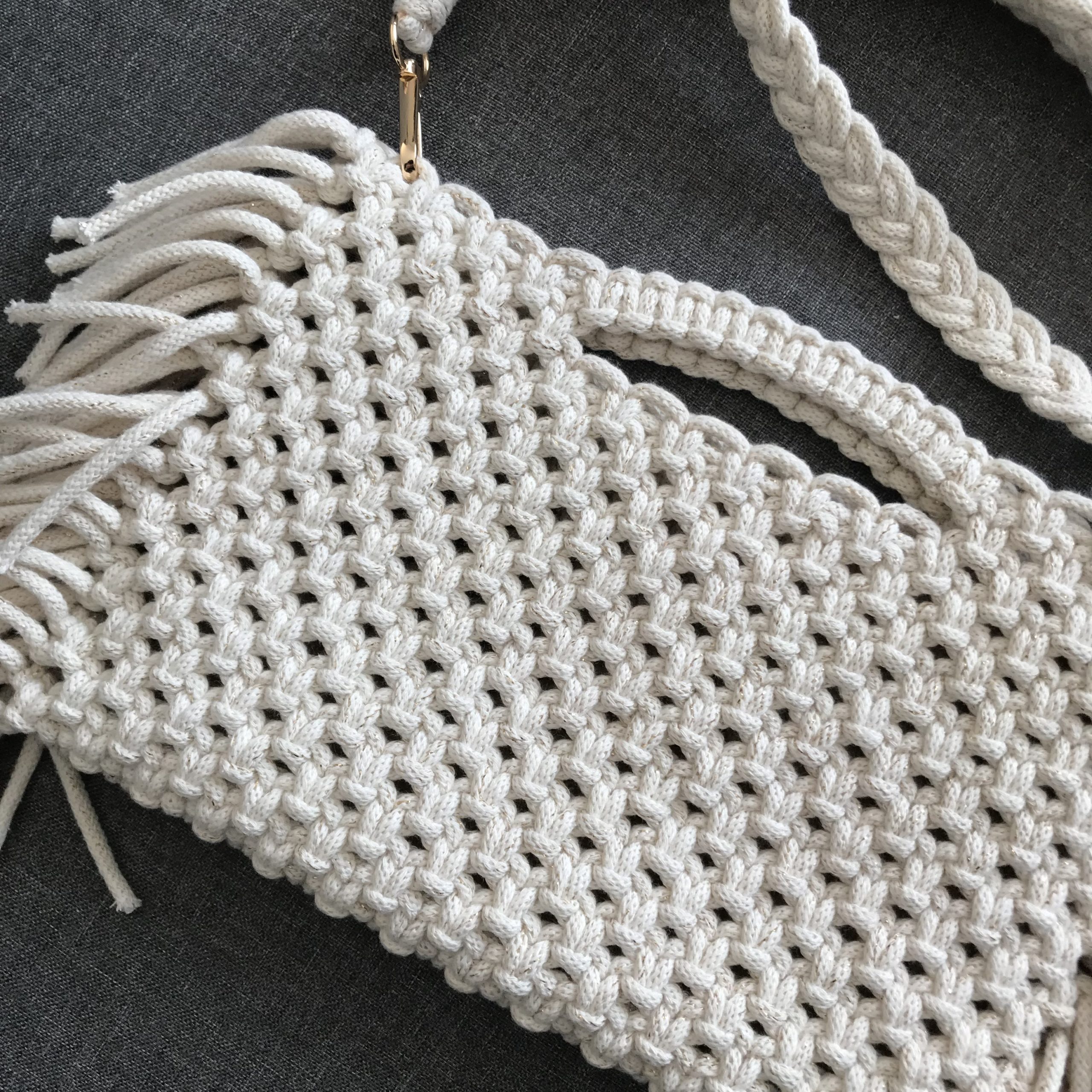 atelier-n-caux-axelle-sac-main-macram-beige-dor image 2