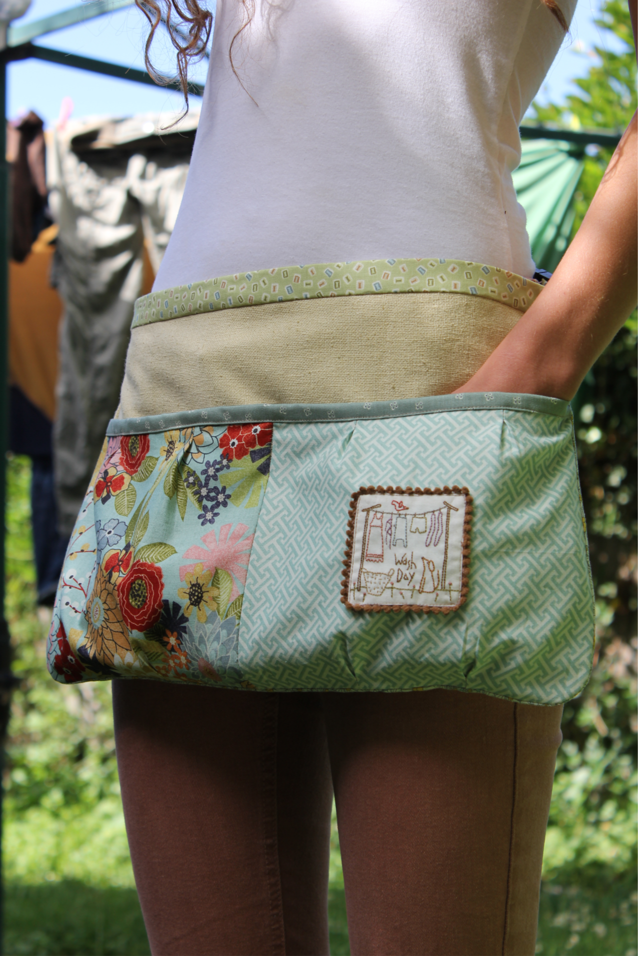 anni-downs-bags-wash-day-peg-bag-sac-pinces-pr-imprim image 2