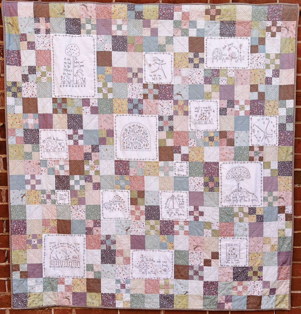 anni-downs-slow-and-steady-patron-quilt-broder-146-cm image 2