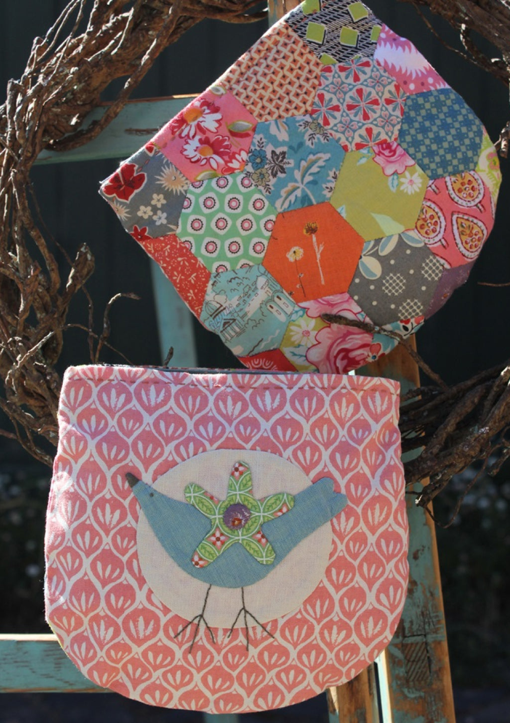 anni-downs-zippered-bird-purse-patron-sac-oiseau-zipp image 1