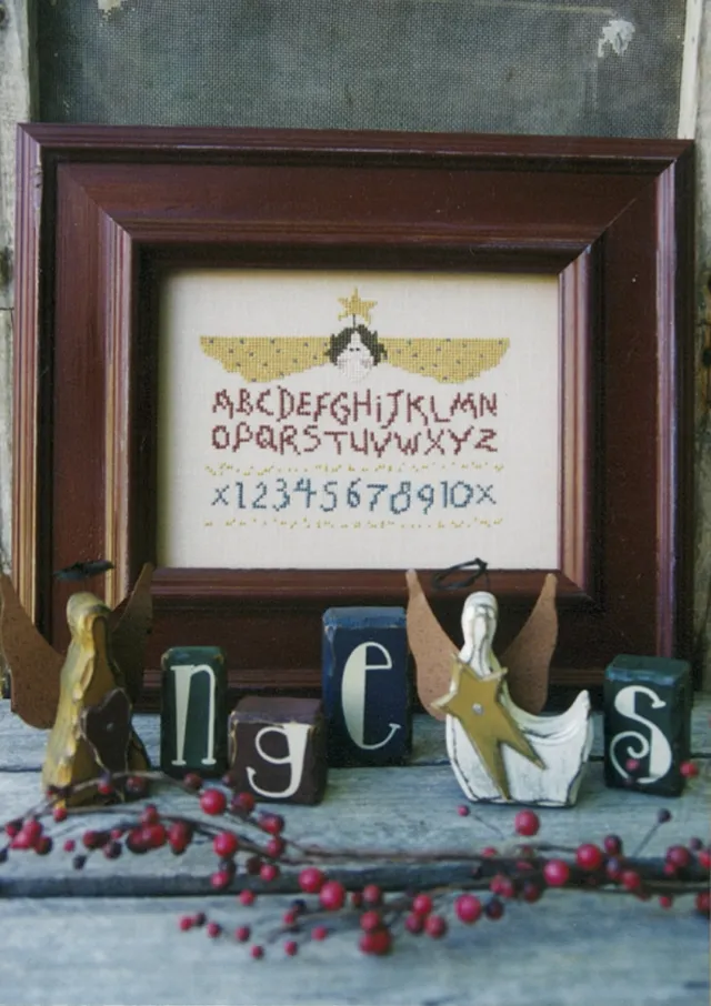 anni-downs-on-angels-wings-patron-point-de-croix-ange image 1