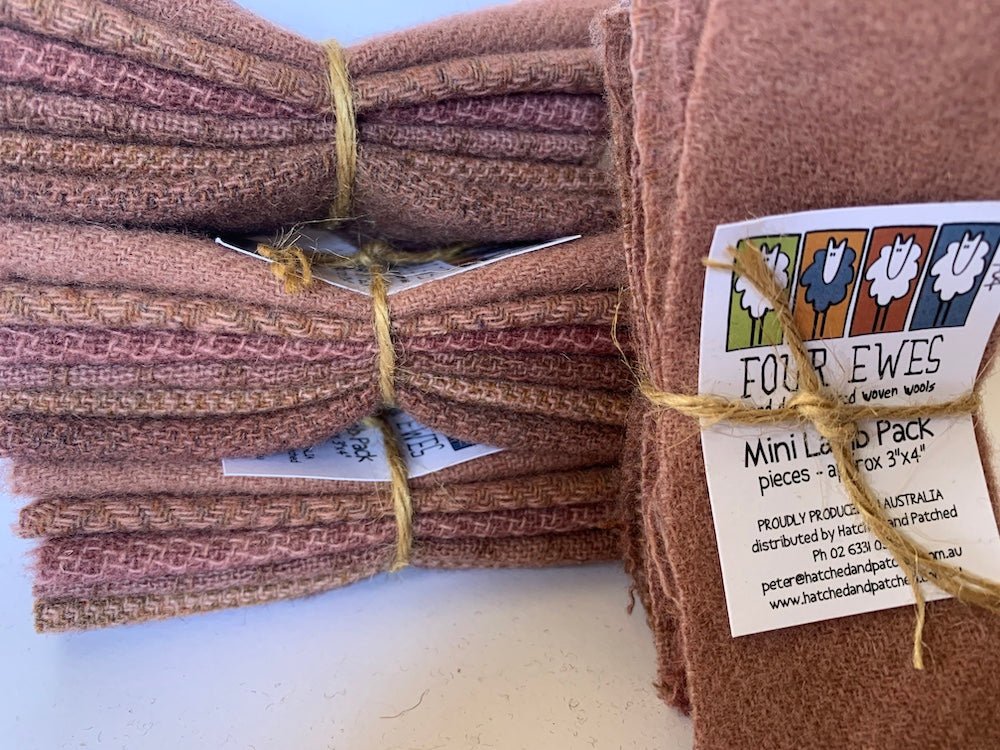 anni-downs-woven-wool-mushroom-tissu-laine-mini-lamb-6-pcs image 1