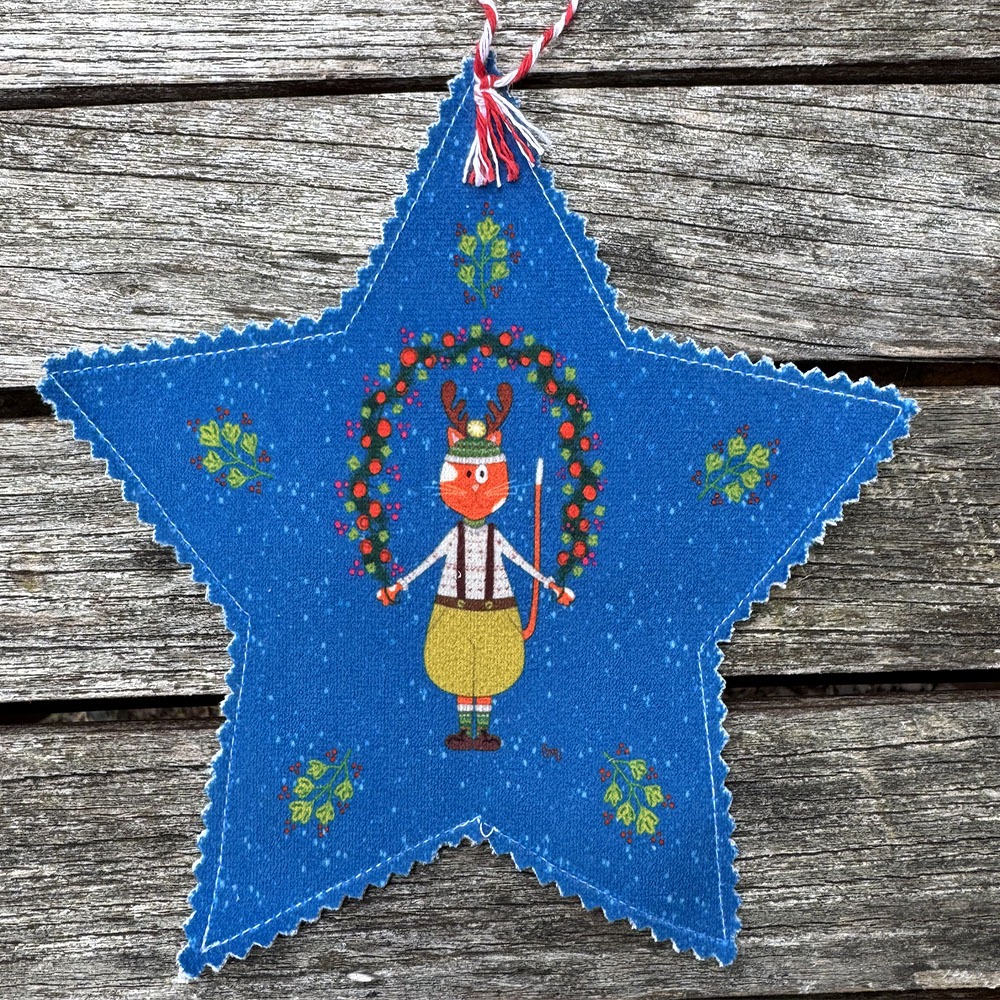 atelier-des-abcdaires-d-co-no-l-toile-monsieur-chat-bleu-velours image 1