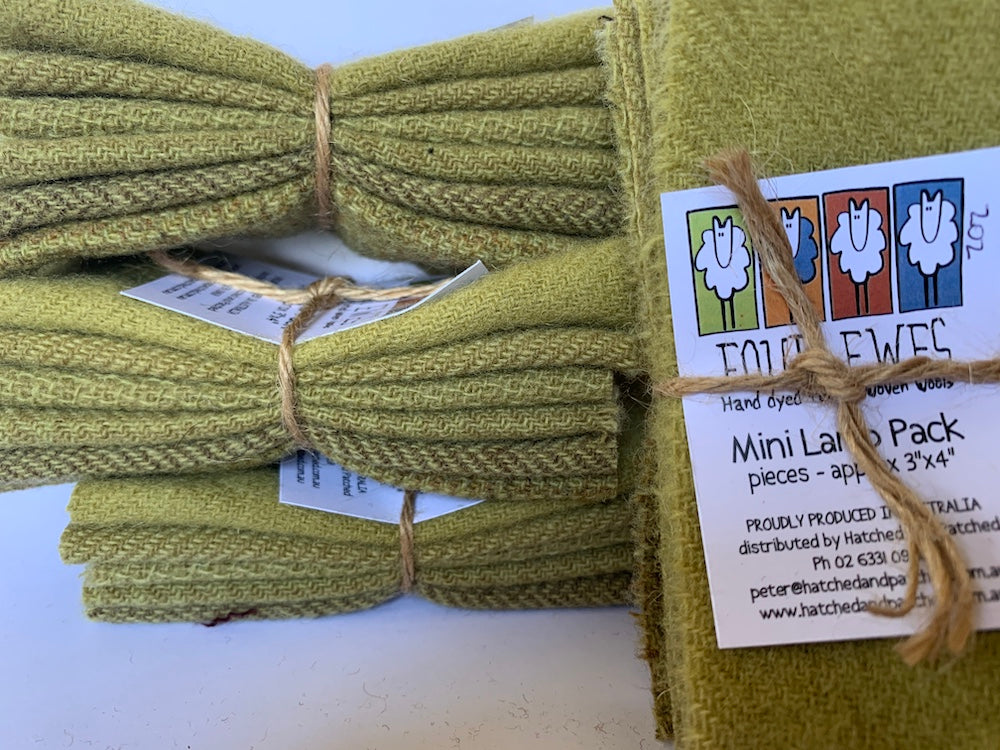 anni-downs-woven-wool-lime-juice-mini-lamb-pack-laine-verte image 1