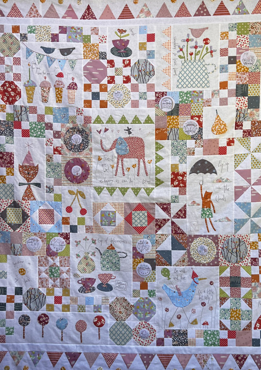 anni-downs-quilts-sunshine-and-lollipops-patron-quilt-appliqu image 1