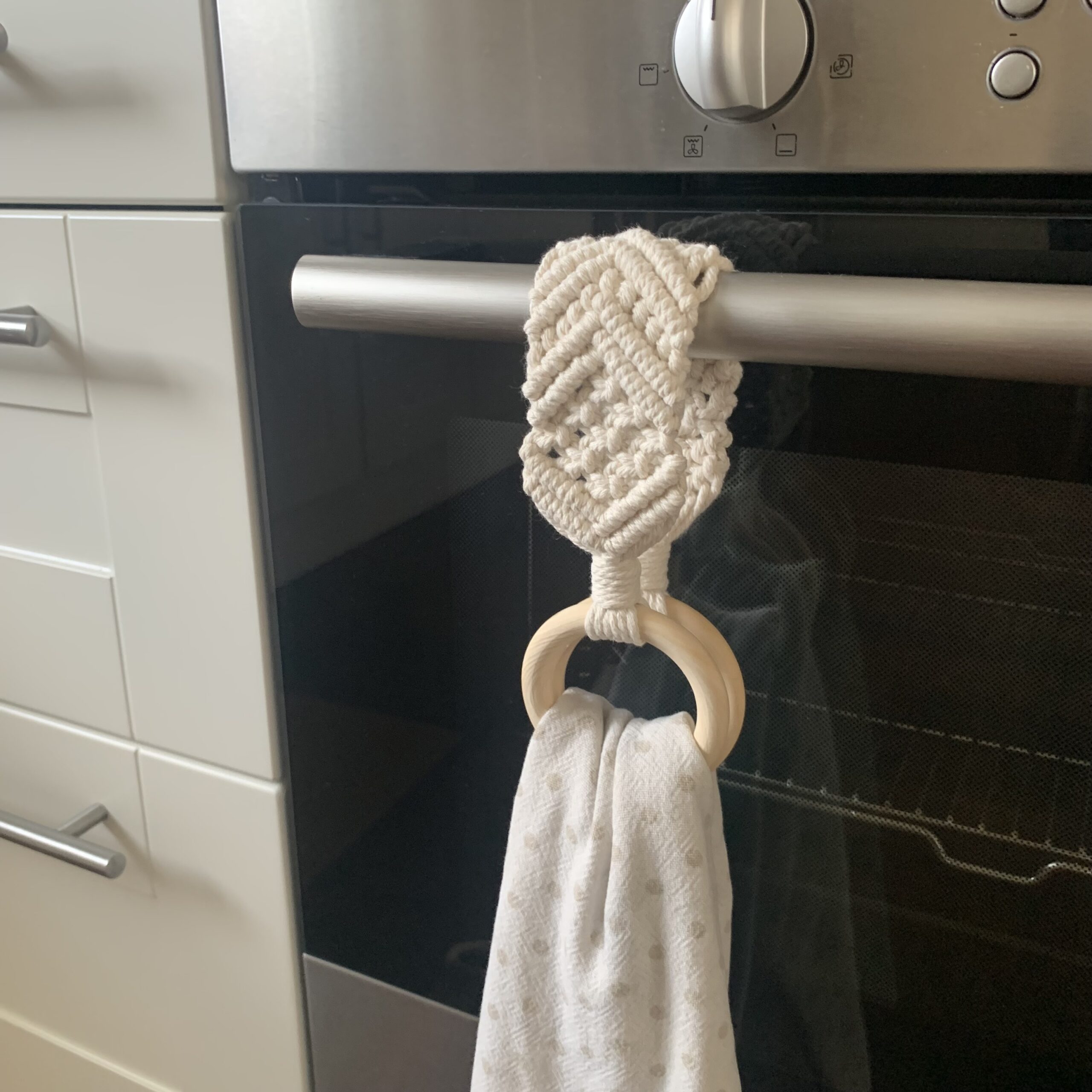 atelier-n-caux-porte-torchon-macram-beige-coton-cuisine image 3