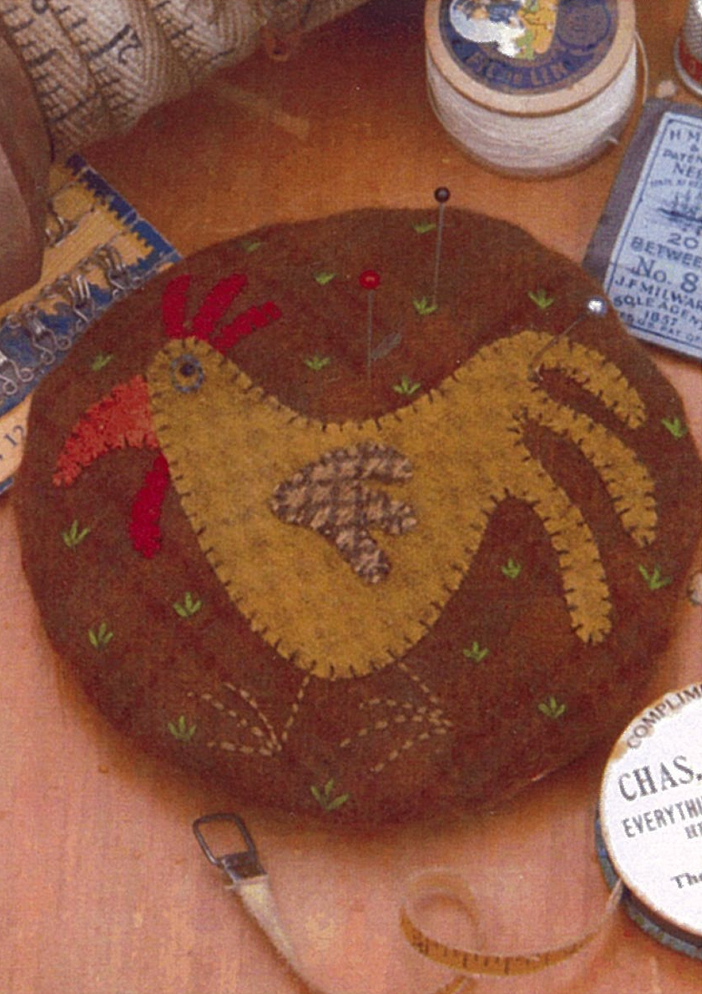 anni-downs-pincushions-chickadee-pique-aiguilles-patron-laine image 1