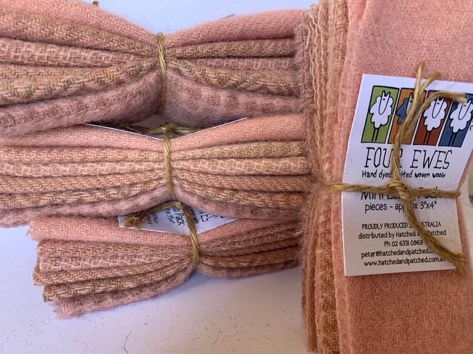 anni-downs-woven-wool-powder-puff-pack-6-laines image 1