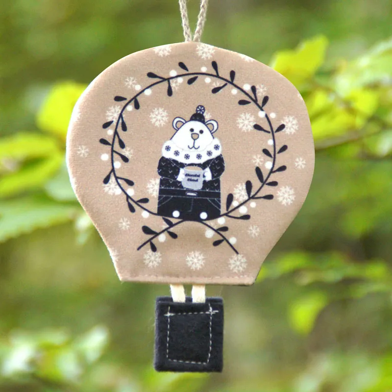 atelier-des-abcdaires-d-co-no-l-montgolfi-re-ours-kraft-velours image 1