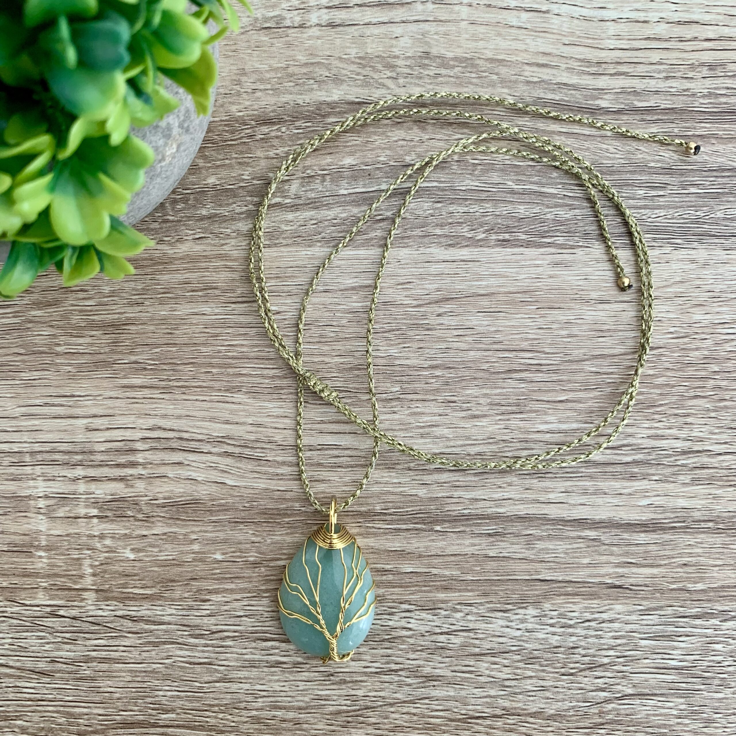 atelier-n-caux-bijoux-collier-micro-macram-pierre-naturelle-goutte-ajustable image 6