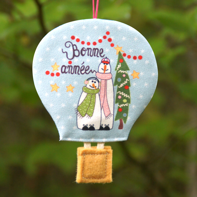 atelier-des-abcdaires-d-co-no-l-montgolfi-re-bonhommes-neige-d-coration-velours- image 1