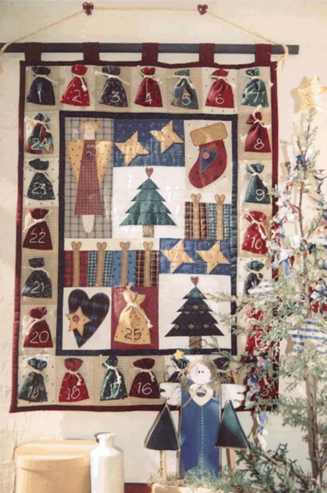 anni-downs-it-s-christmas-time-toile-broderie-no-l-murale image 1