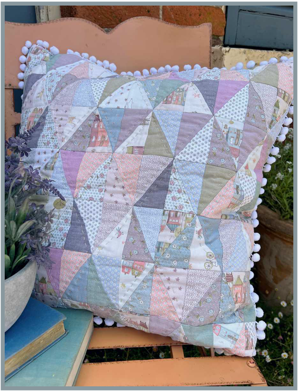 anni-downs-stitcheries-sidewalk-cushion-patron-coussin-piec image 1