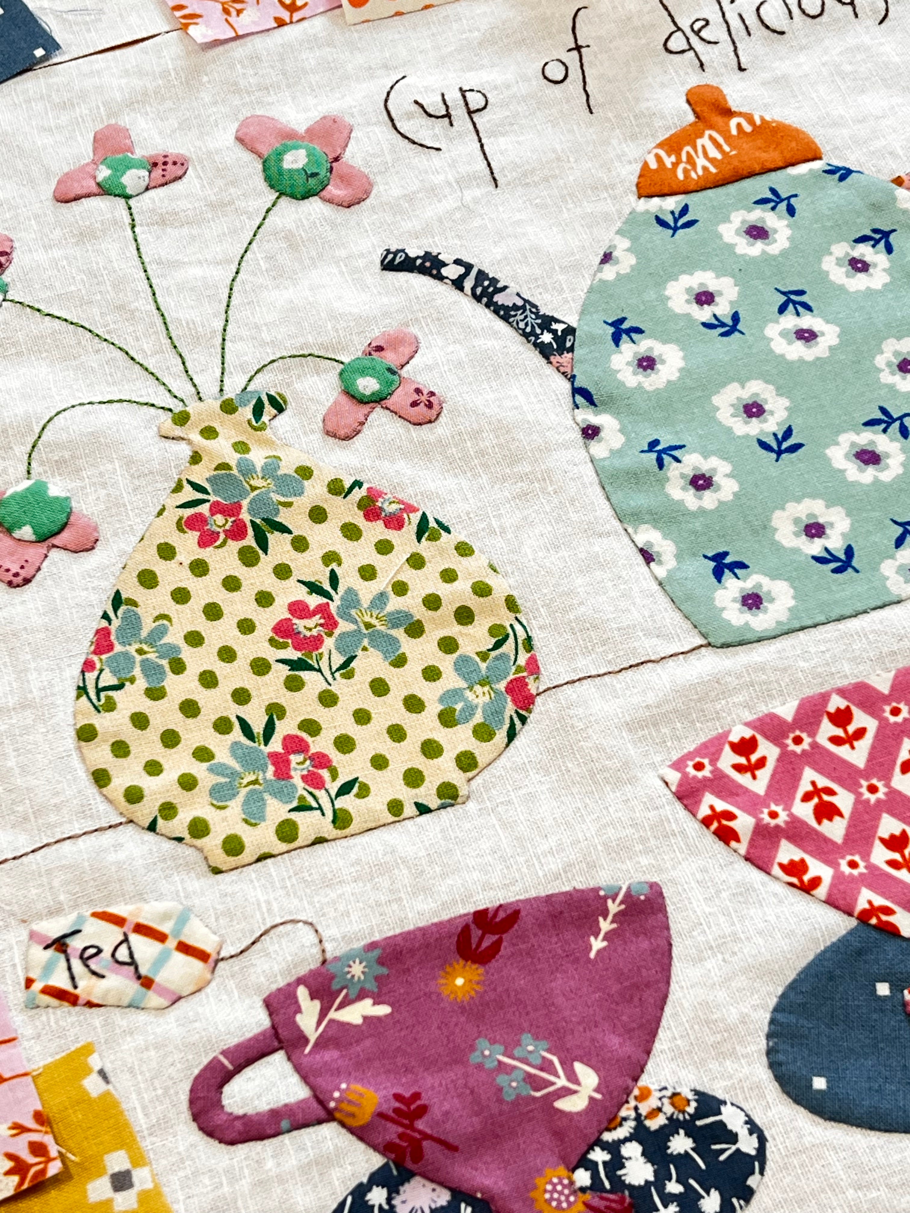 anni-downs-quilts-sunshine-and-lollipops-patron-quilt-appliqu image 4
