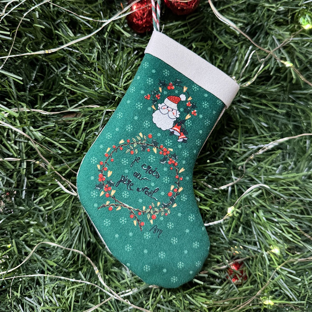 atelier-des-abcdaires-d-co-de-no-l-botte-velours-verte-p-re-no-l image 1