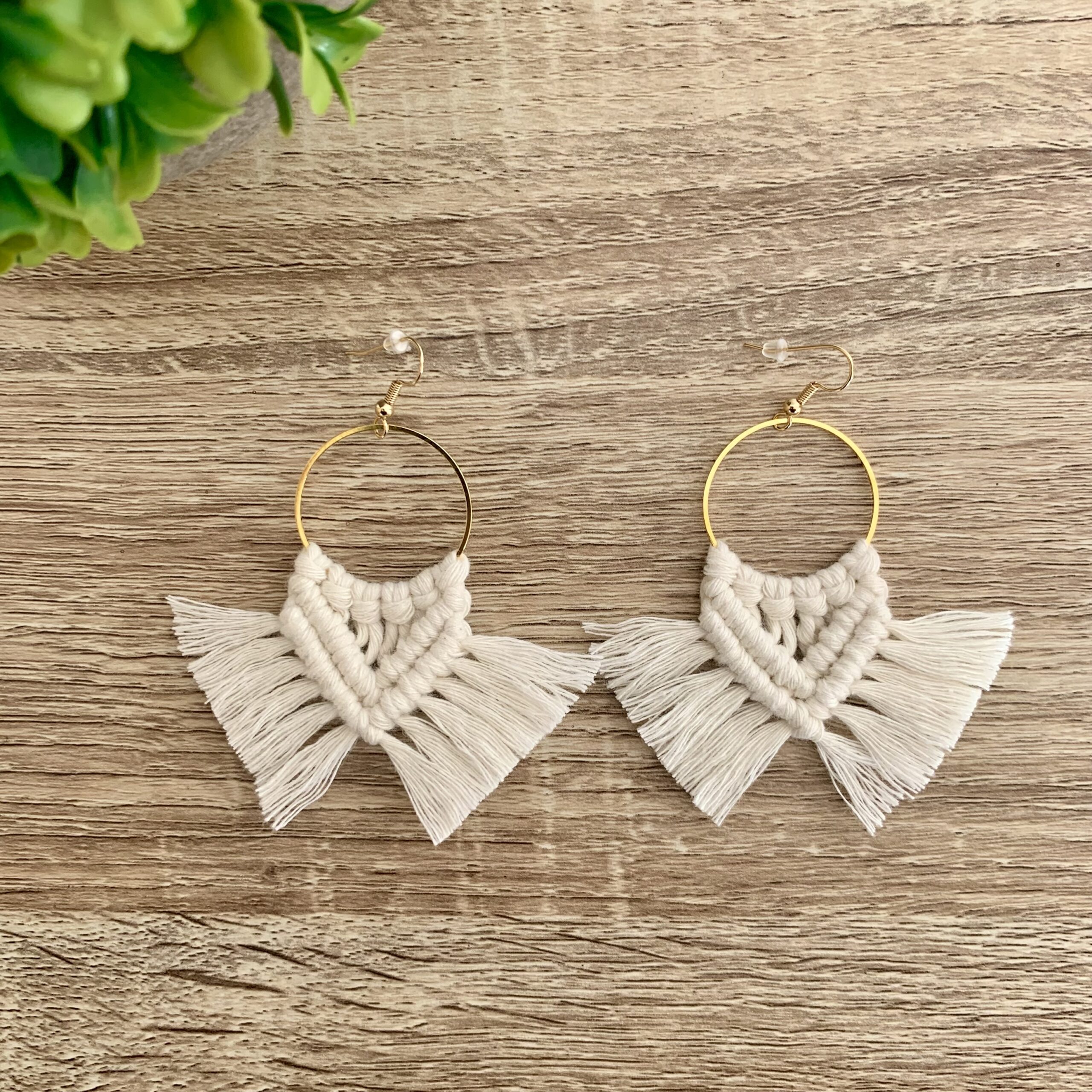 atelier-n-caux-maya-boucles-d-oreilles-macram-cru image 5