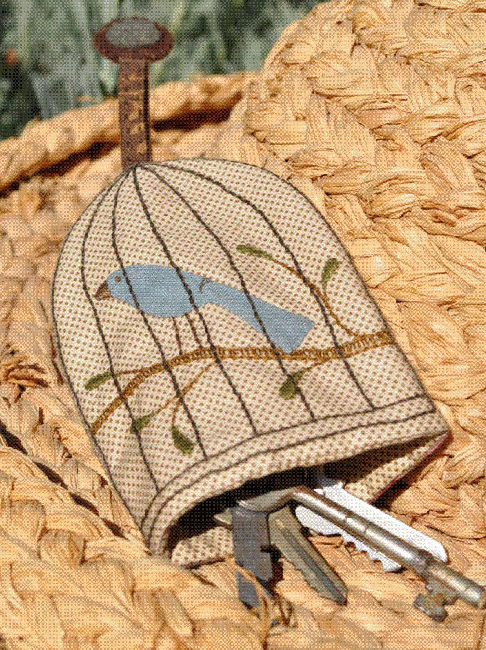 anni-downs-birdcage-keyring-patron-porte-cl-s-cage-oiseau image 2