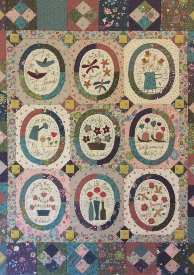 anni-downs-miss-rosie-s-garden-quilt-jardin-appliqu-70x80-cm image 1