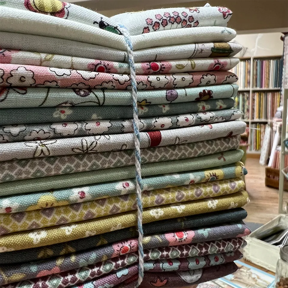 anni-downs-market-garden-lot-19-fat-quarter-tissu-patchwork image 1