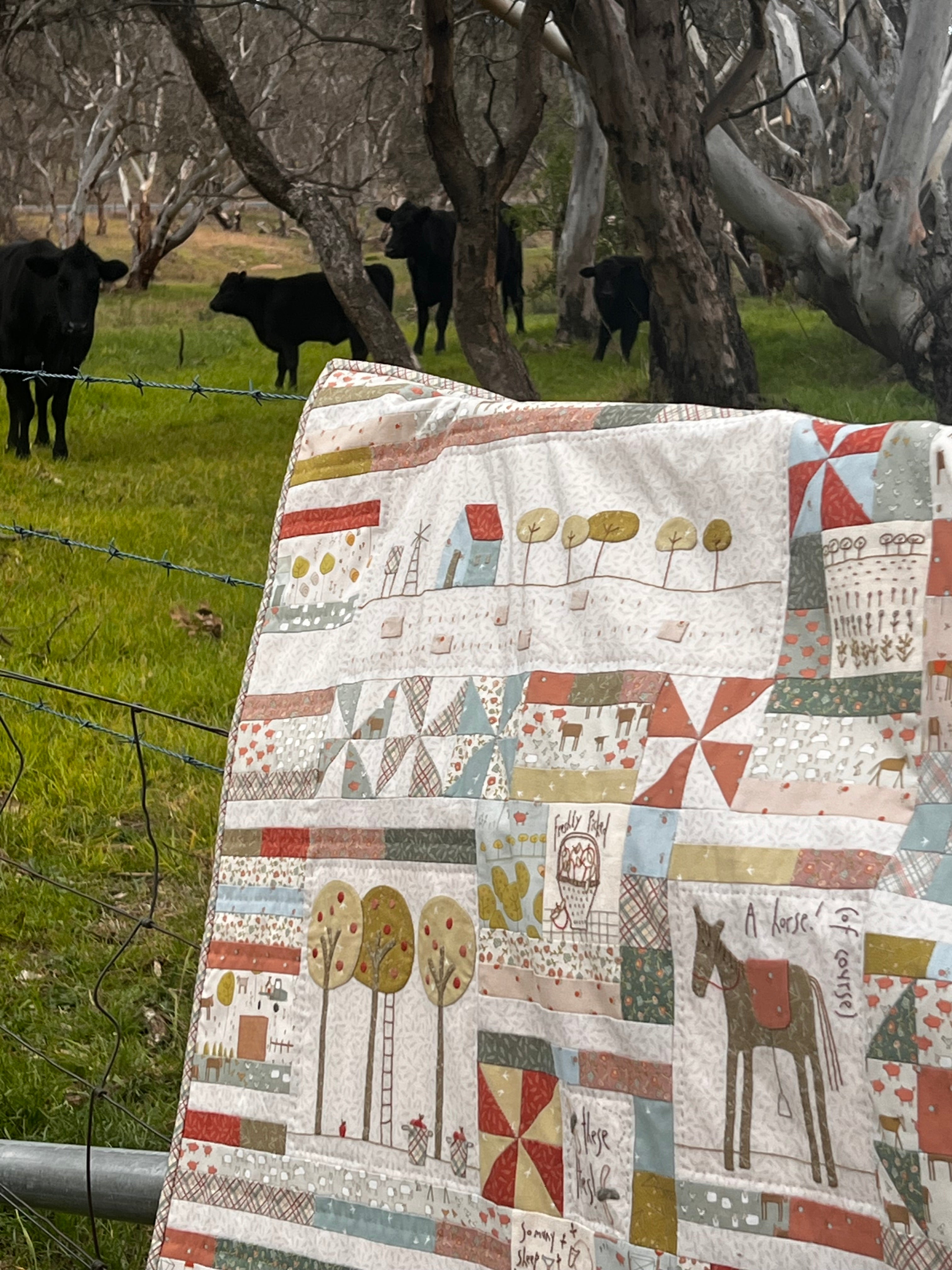 anni-downs-quilts-goat-goose-bruce-patron-quilt-ferme image 4
