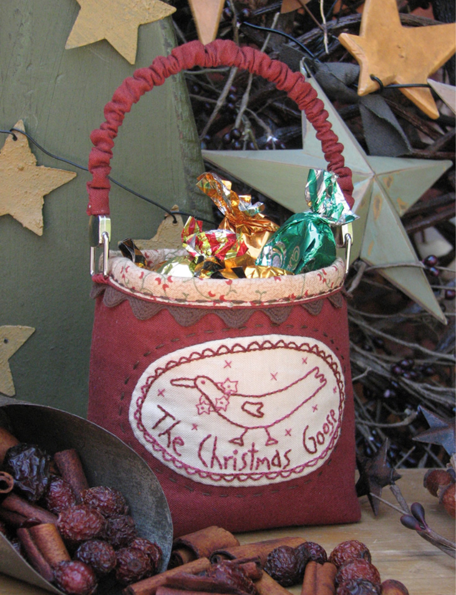 anni-downs-stitcheries-christmas-goose-patron-broderie-oie-no-l image 2