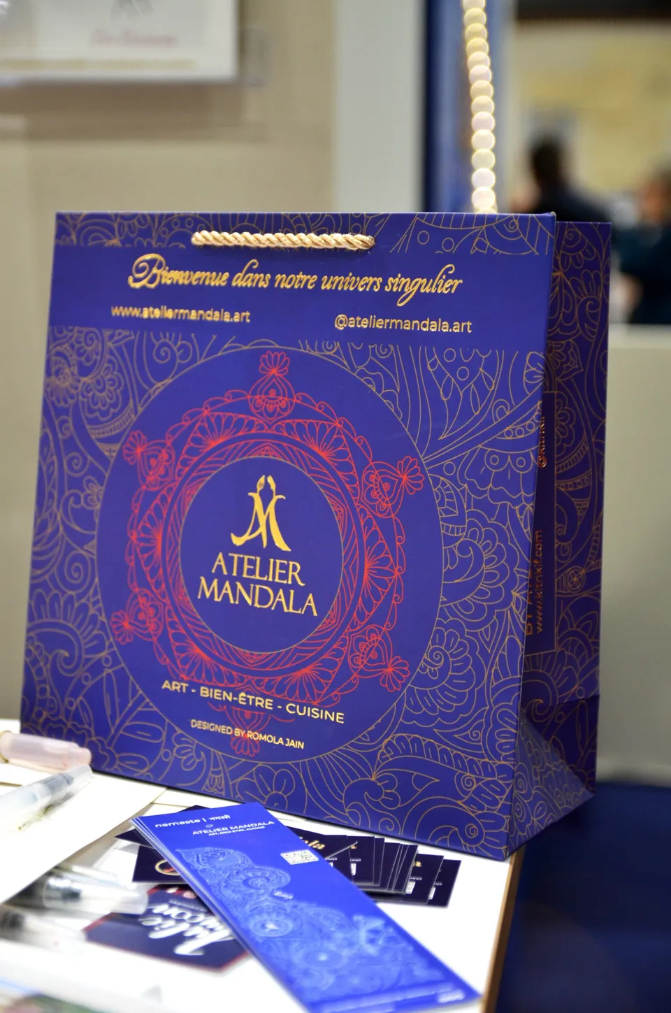 atelier-mandala-sac-cadeau-dition-limit-e-dor-mandala image 1