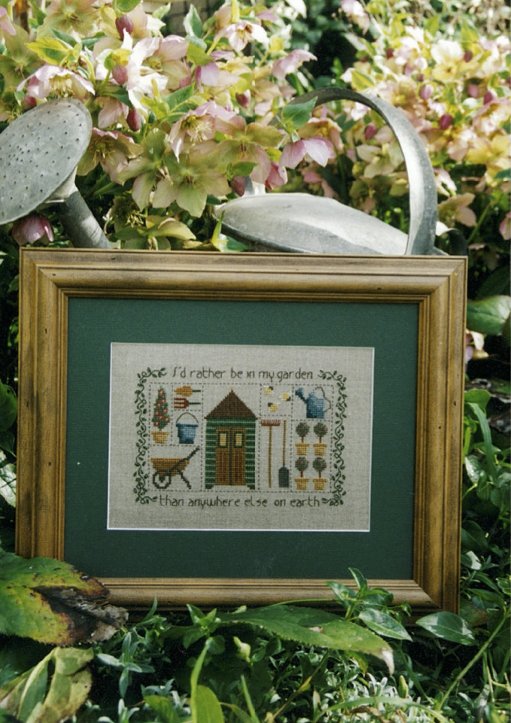anni-downs-cross-stitch-the-potting-shed-patron-point-croix image 1