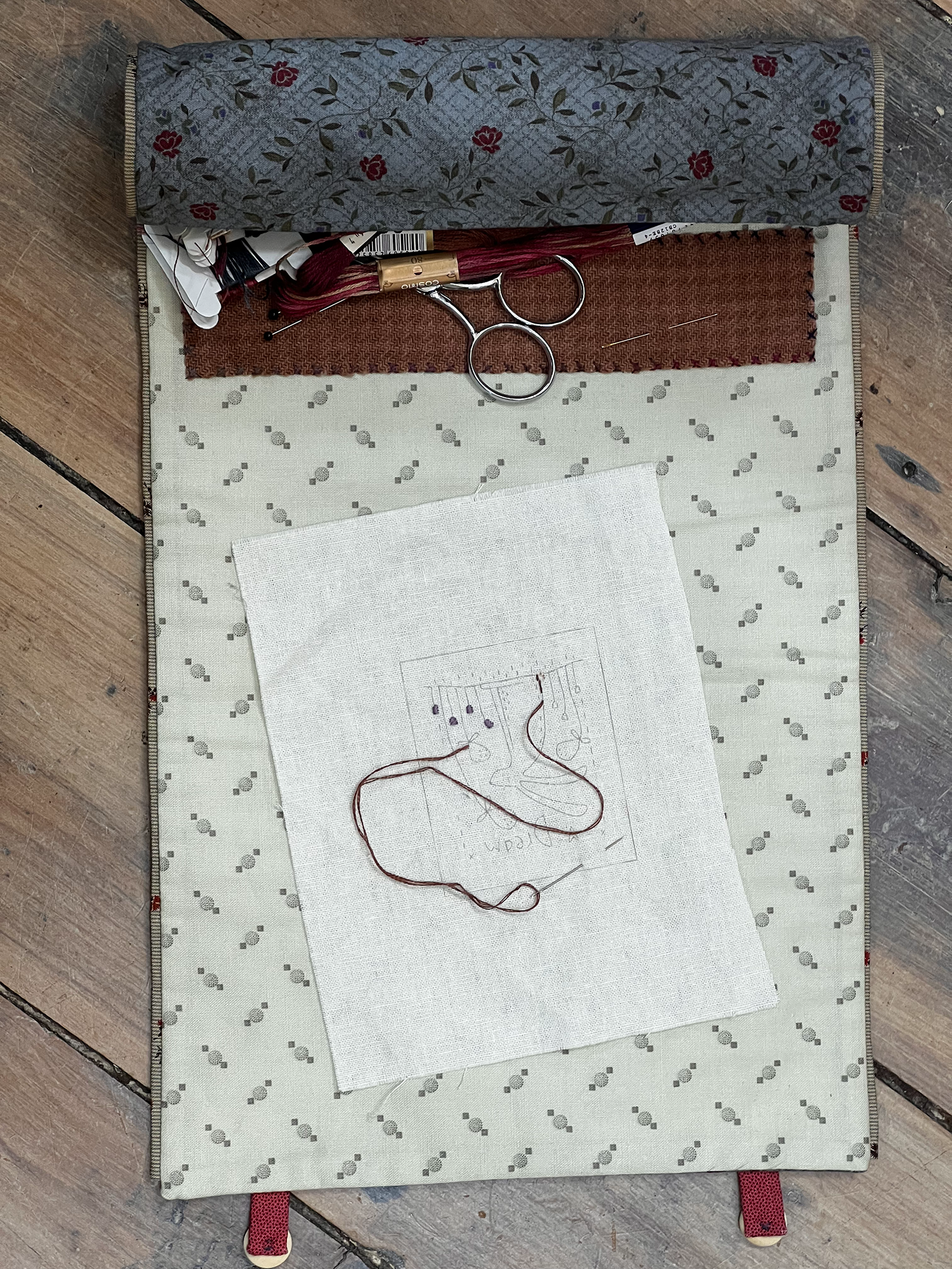anni-downs-sewing-accessories-bird-in-blackberries-patron image 4