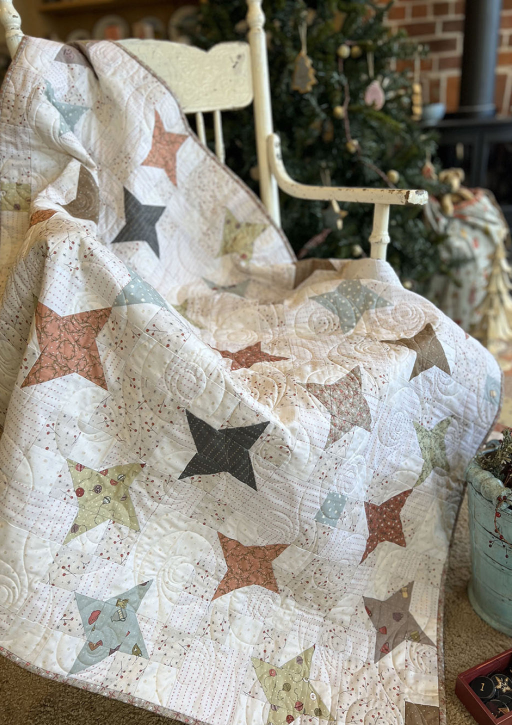anni-downs-twinkle-patron-quilt-no-l-125x125-toiles image 1