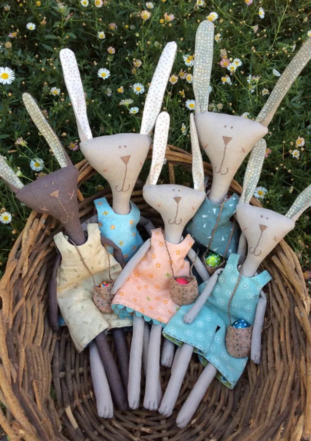 anni-downs-stitcheries-bippity-and-bruce-patron-poup-e-lapin image 1