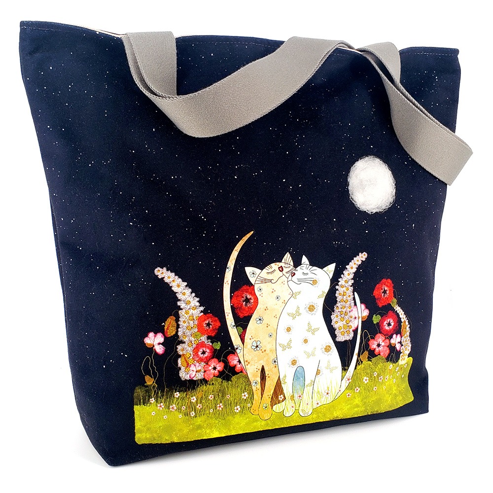 atelier-des-abcdaires-coupon-illustr-xl-chats-noir-velours-sac image 1