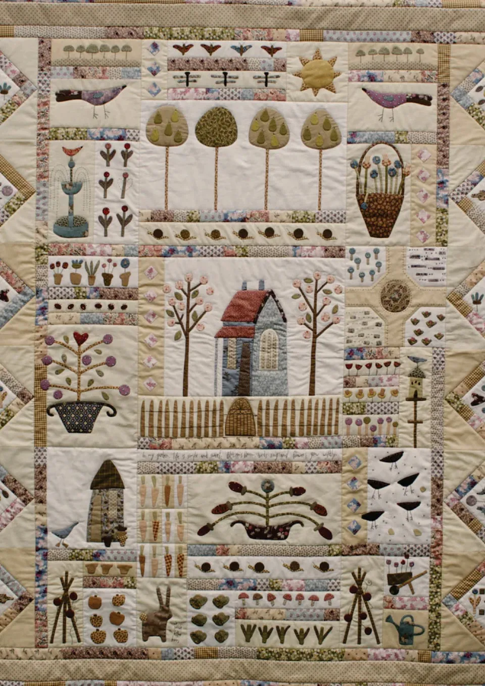 anni-downs-quilts-in-my-garden-patron-quilt-jardin-appliqu image 1