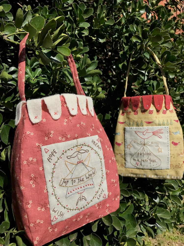 anni-downs-joy-of-christmas-patron-sac-no-l-tissu-feston image 2