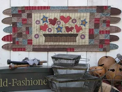 anni-downs-stitcheries-henpecked-chemin-de-table-appliqu image 1