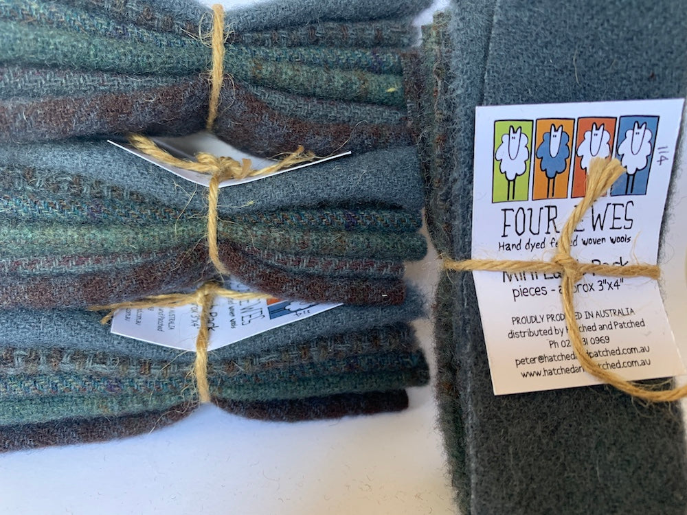 anni-downs-woven-wool-114-tissu-laine-noire-ink image 2