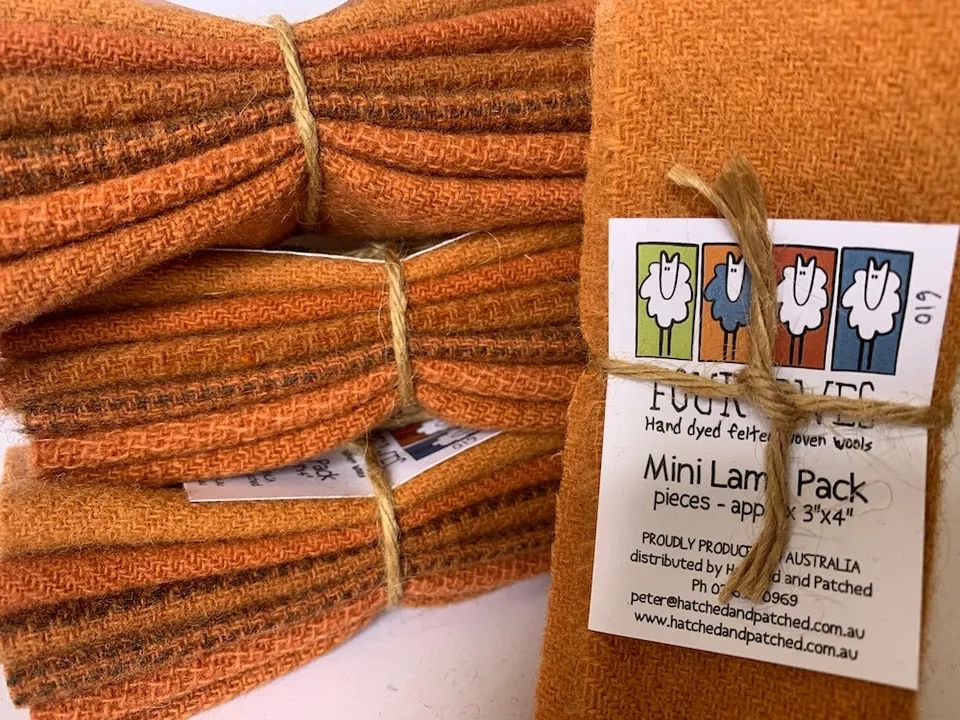 anni-downs-woven-wool-pumpkin-spice-lot-6-laines image 1