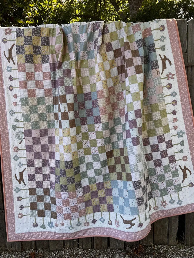 anni-downs-around-the-mulberry-bush-patron-quilt-appliqu-li-vre image 1