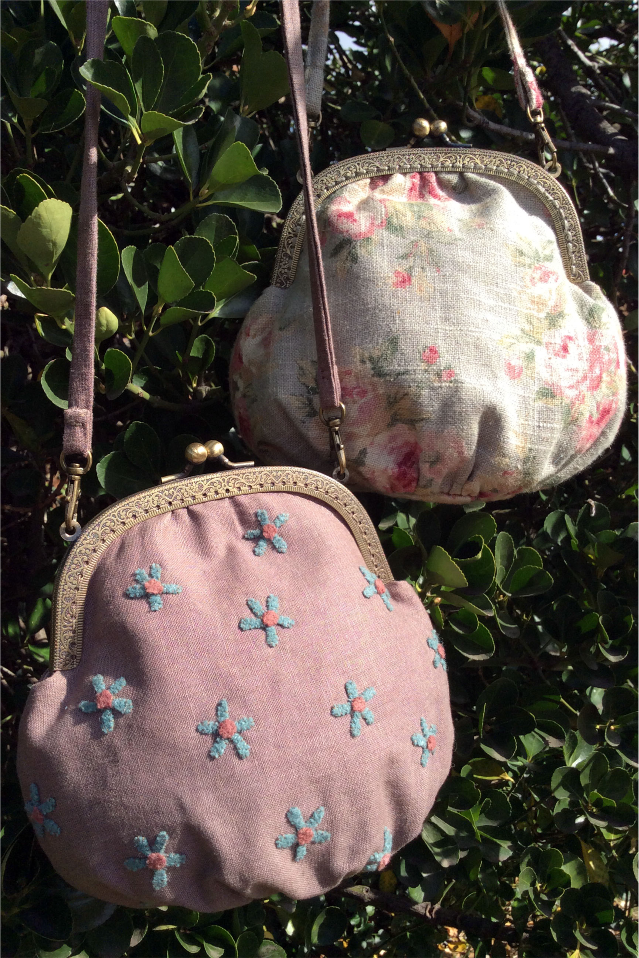 anni-downs-daisy-purse-patron-petit-sac-tissu-marguerite image 2