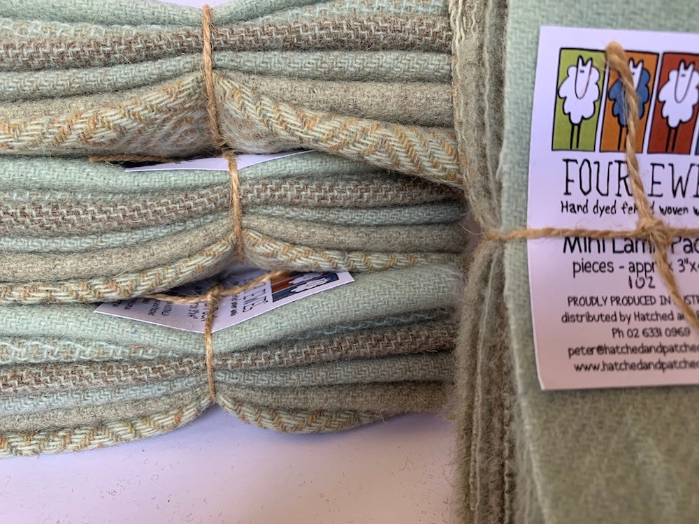 anni-downs-woven-wool-faded-overalls-lot-laine-bleue-6-pi-ces image 1