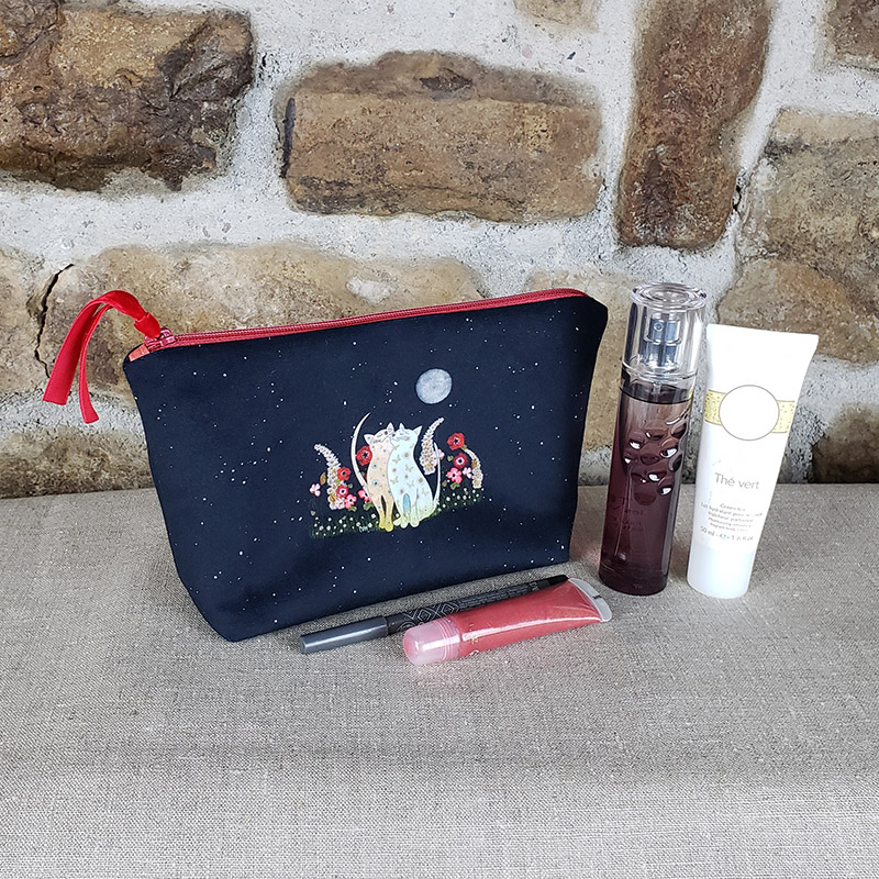 atelier-des-abcdaires-coupon-m-chats-noir-velours-trousse image 3