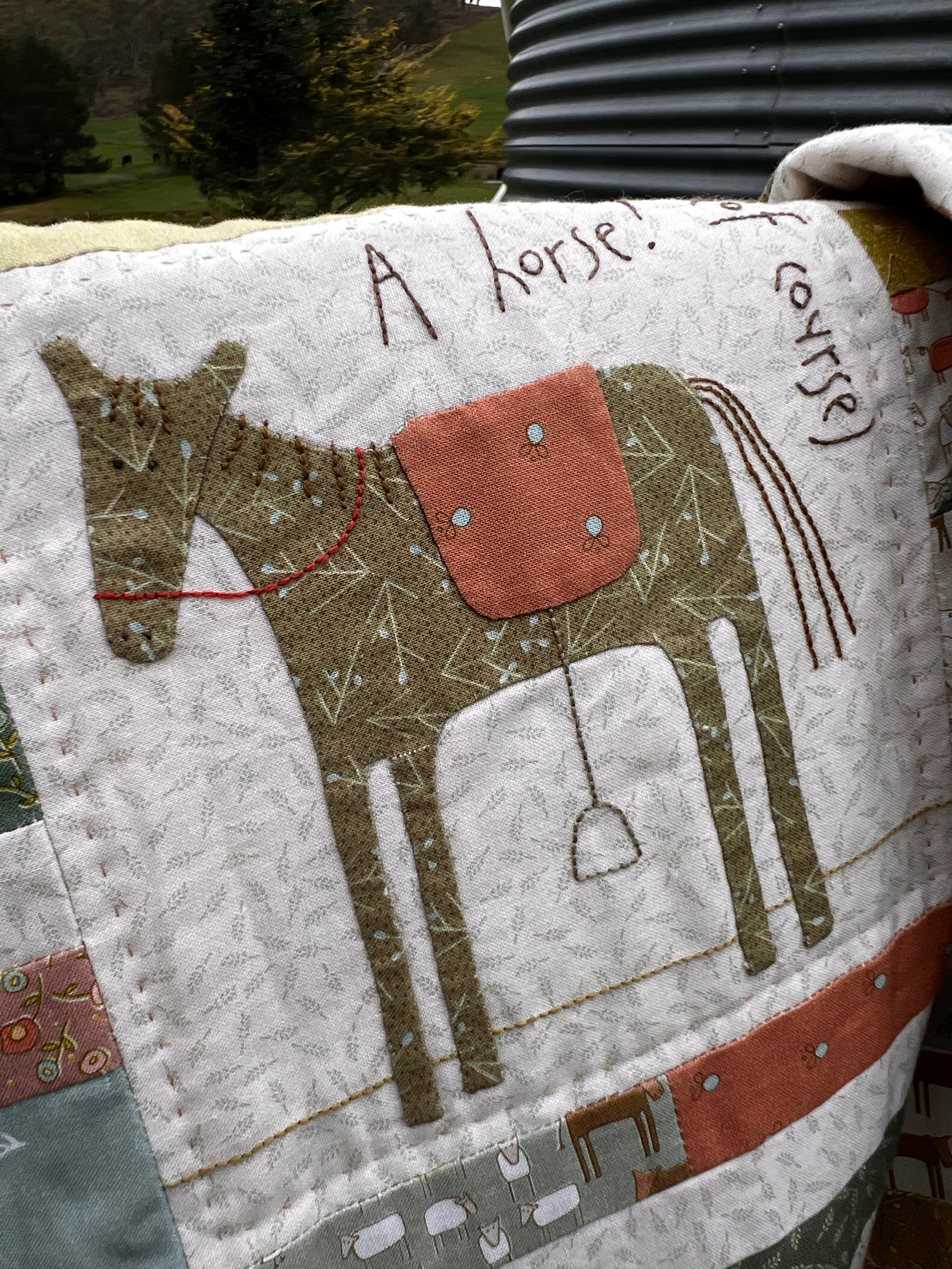 anni-downs-quilts-goat-goose-bruce-patron-quilt-ferme image 8